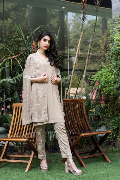 Embroidered cape and pant set